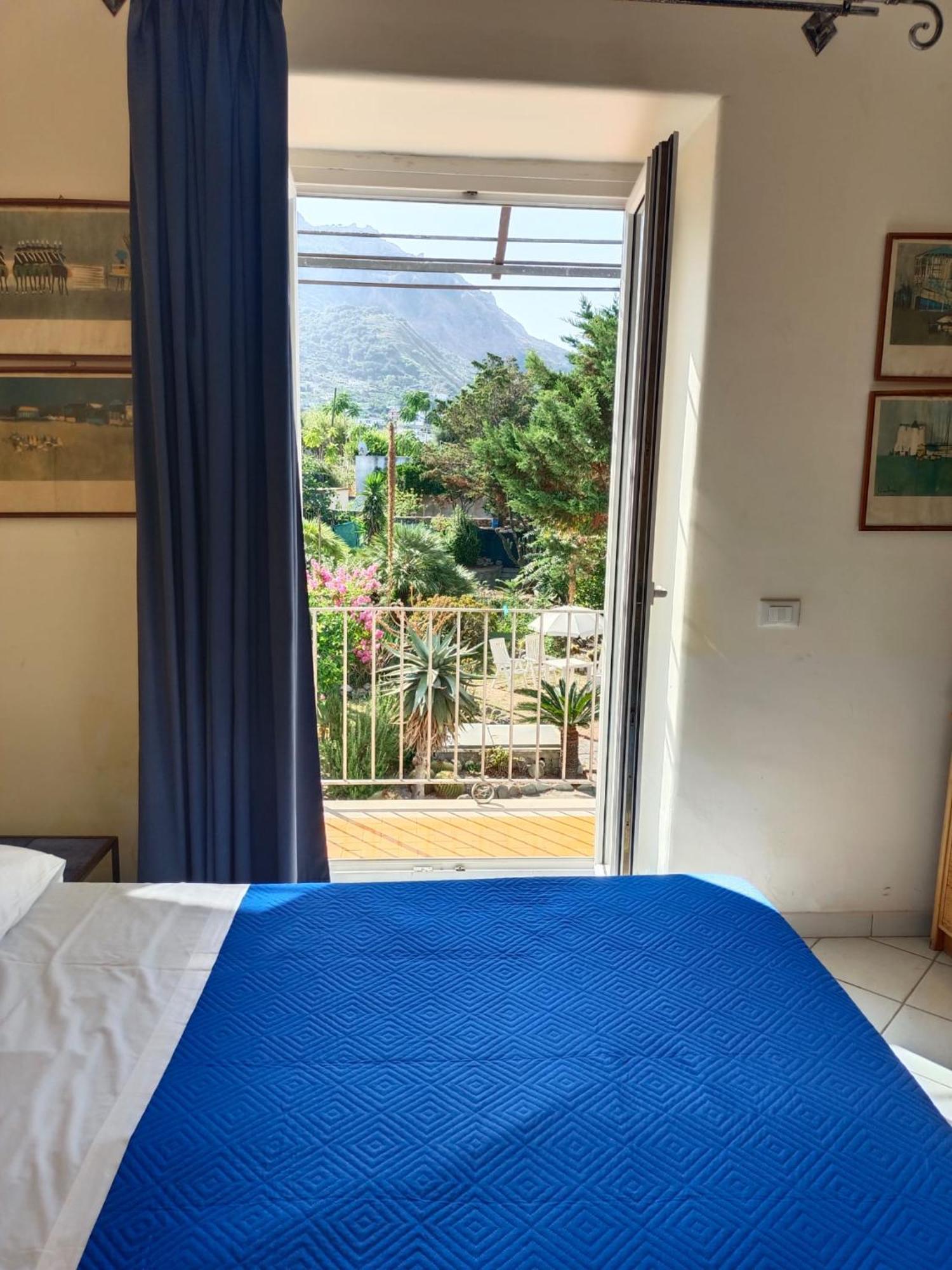 Relais Raffaele By Emilia * Ischia