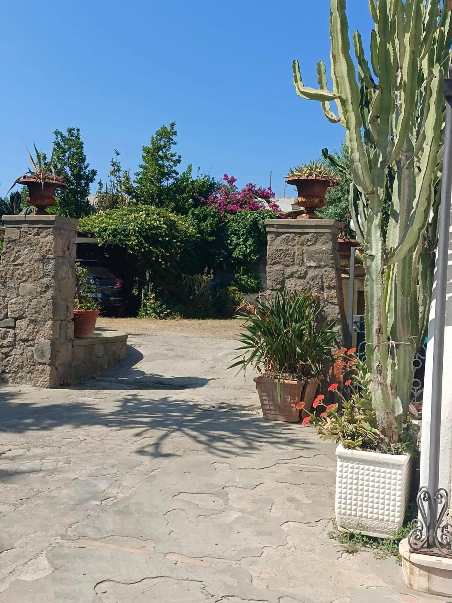 Relais Raffaele By Emilia * Ischia